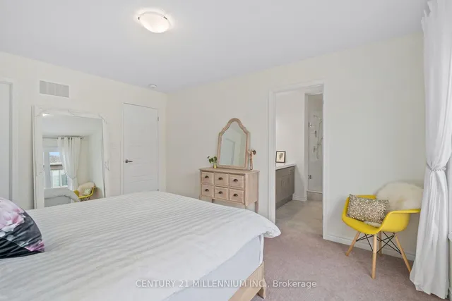 Additional property image - 898 Magnolia Terr