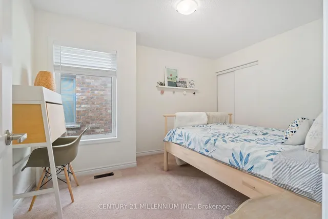 Additional property image - 898 Magnolia Terr