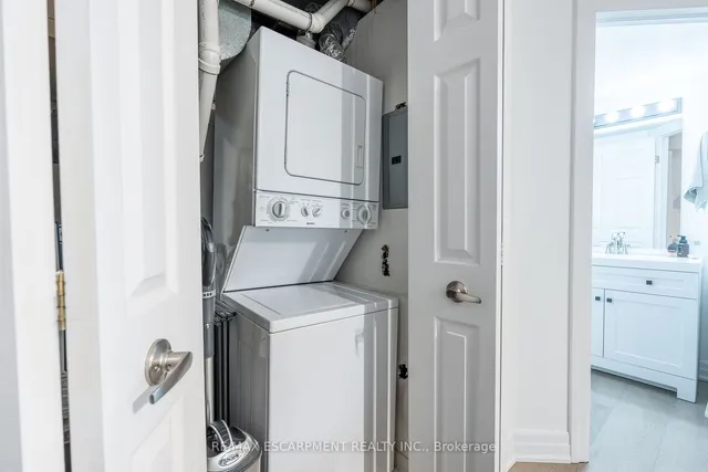 Additional property image - 2010 Cleaver Ave Unit 109