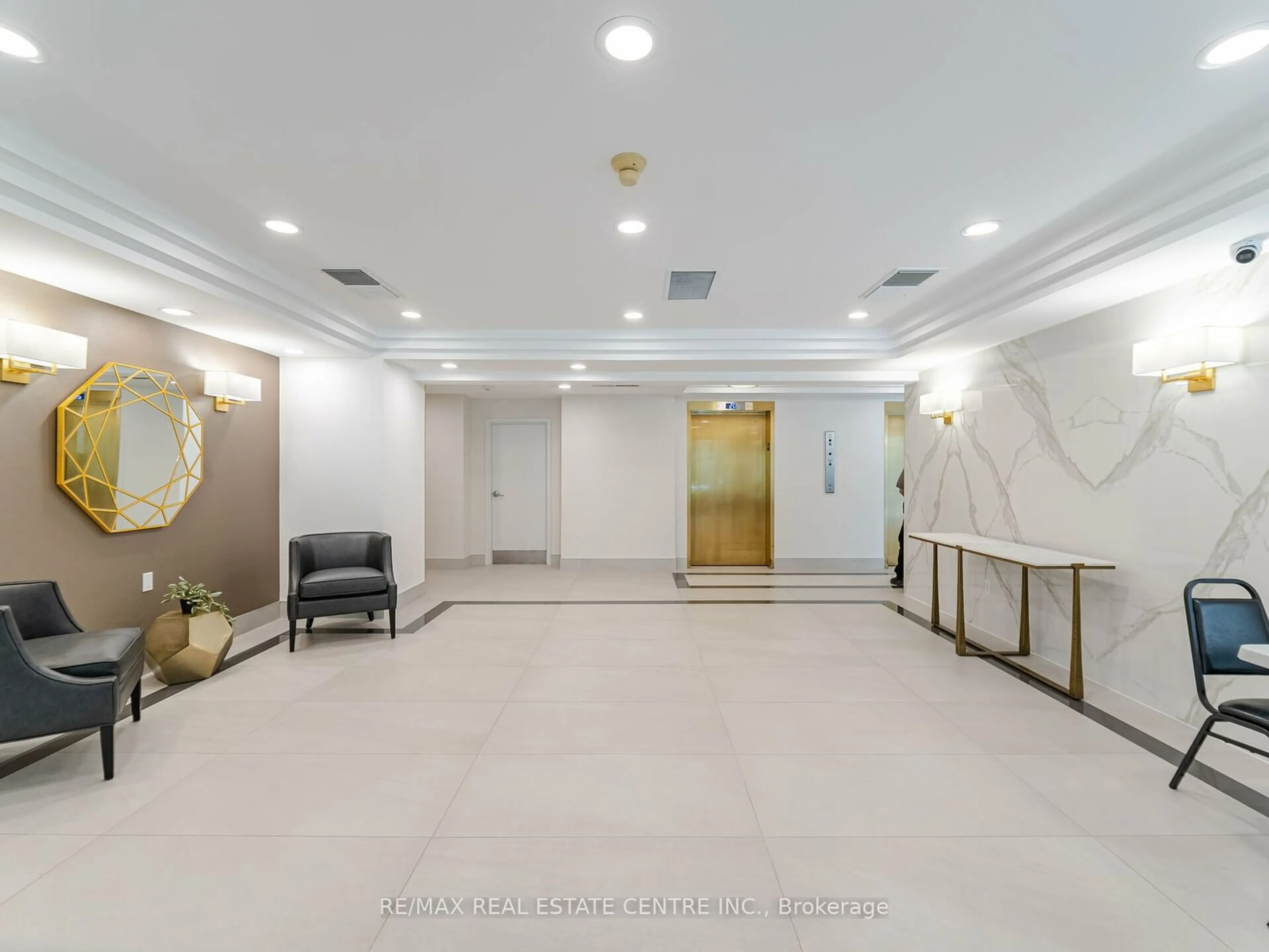 Lobby for 22 Hanover Rd #PH 2502, Brampton Ontario L6S 5K7