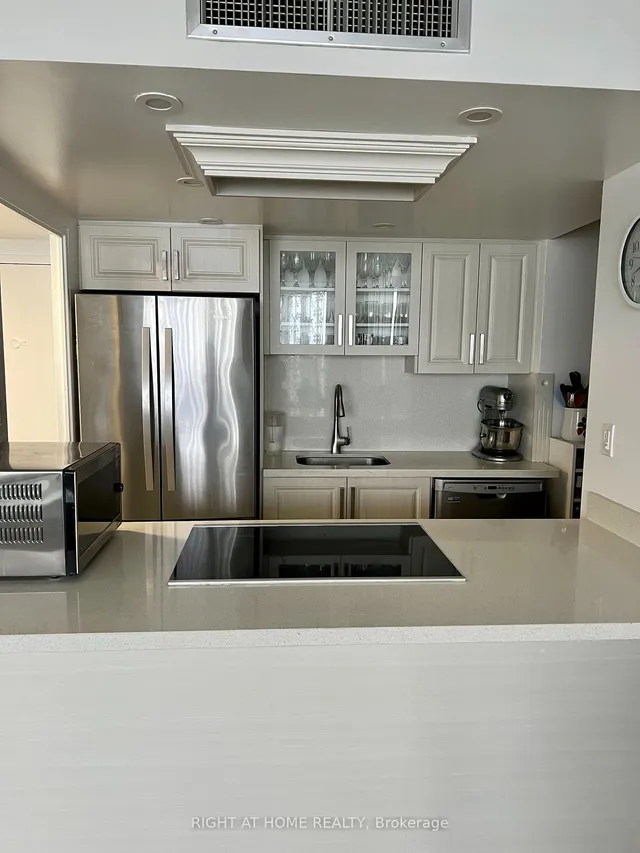 Additional image 11 of 1333 Bloor St Unit 1018
