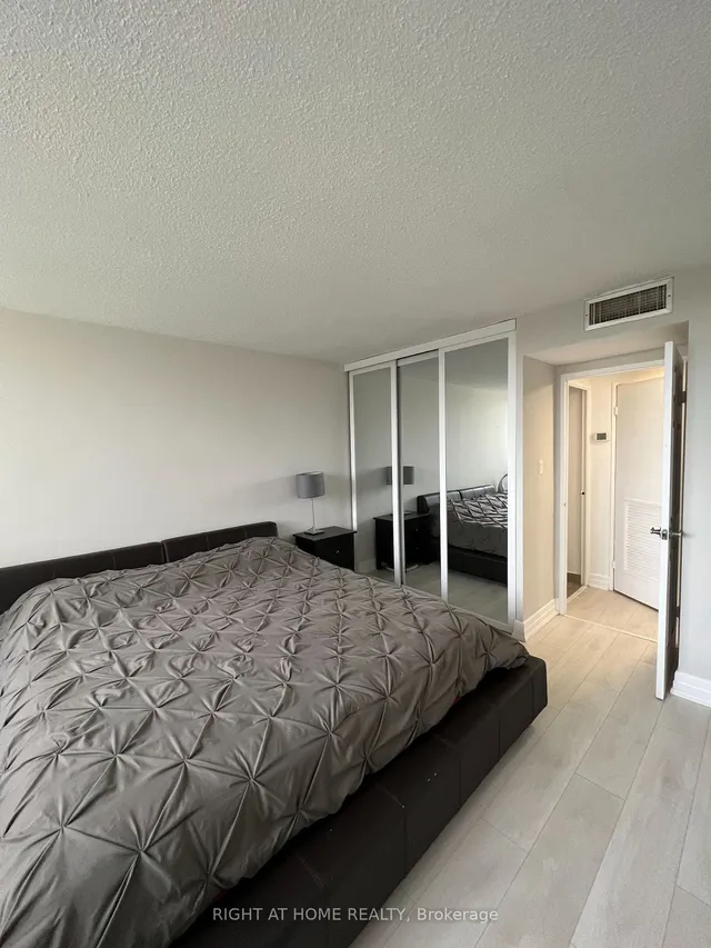 Additional image 9 of 1333 Bloor St Unit 1018