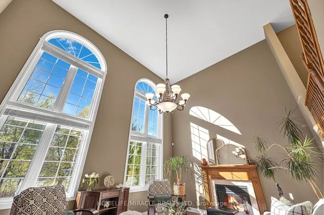 Additional property image - 4272 Clubview Dr