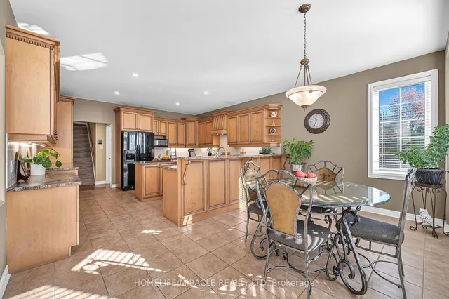 Additional property image - 4272 Clubview Dr