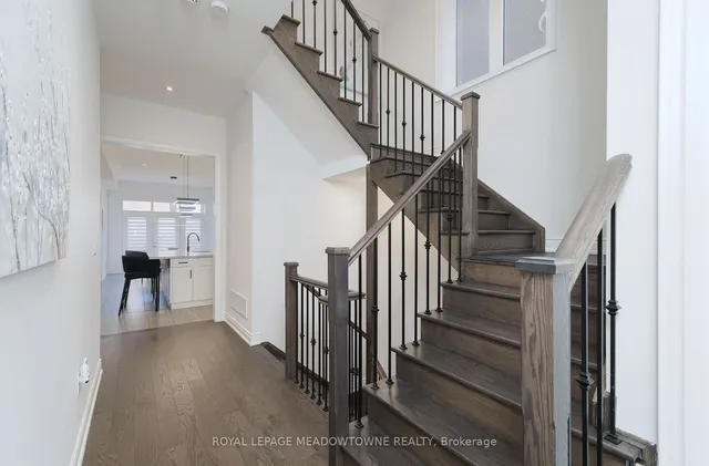 Additional property image - 3173 Millicent Ave