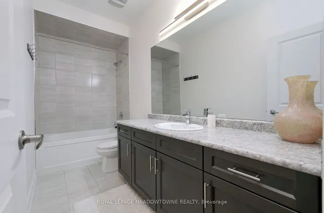 Additional property image - 3173 Millicent Ave