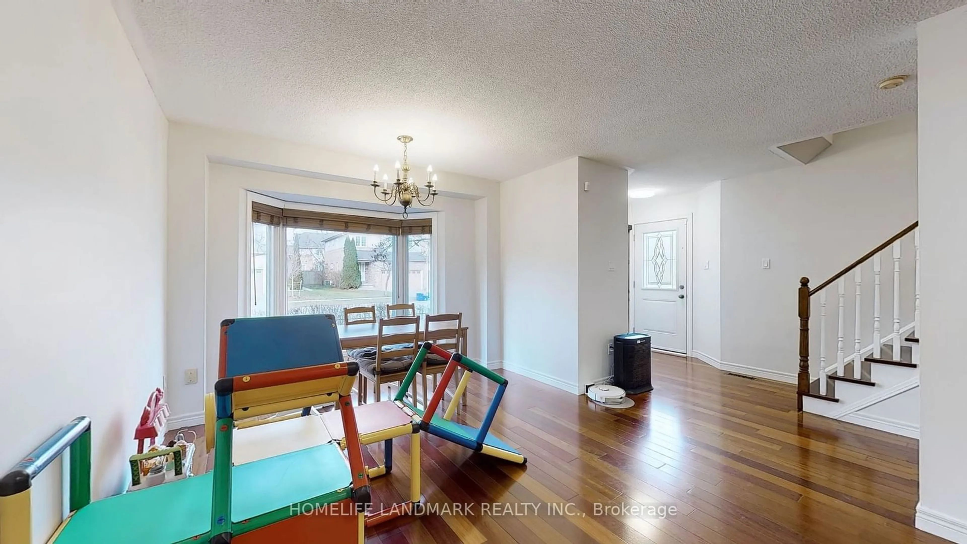 Dining room, wood/laminate floor for 1240 Westview Terr #6, Oakville Ontario L6M 3M4