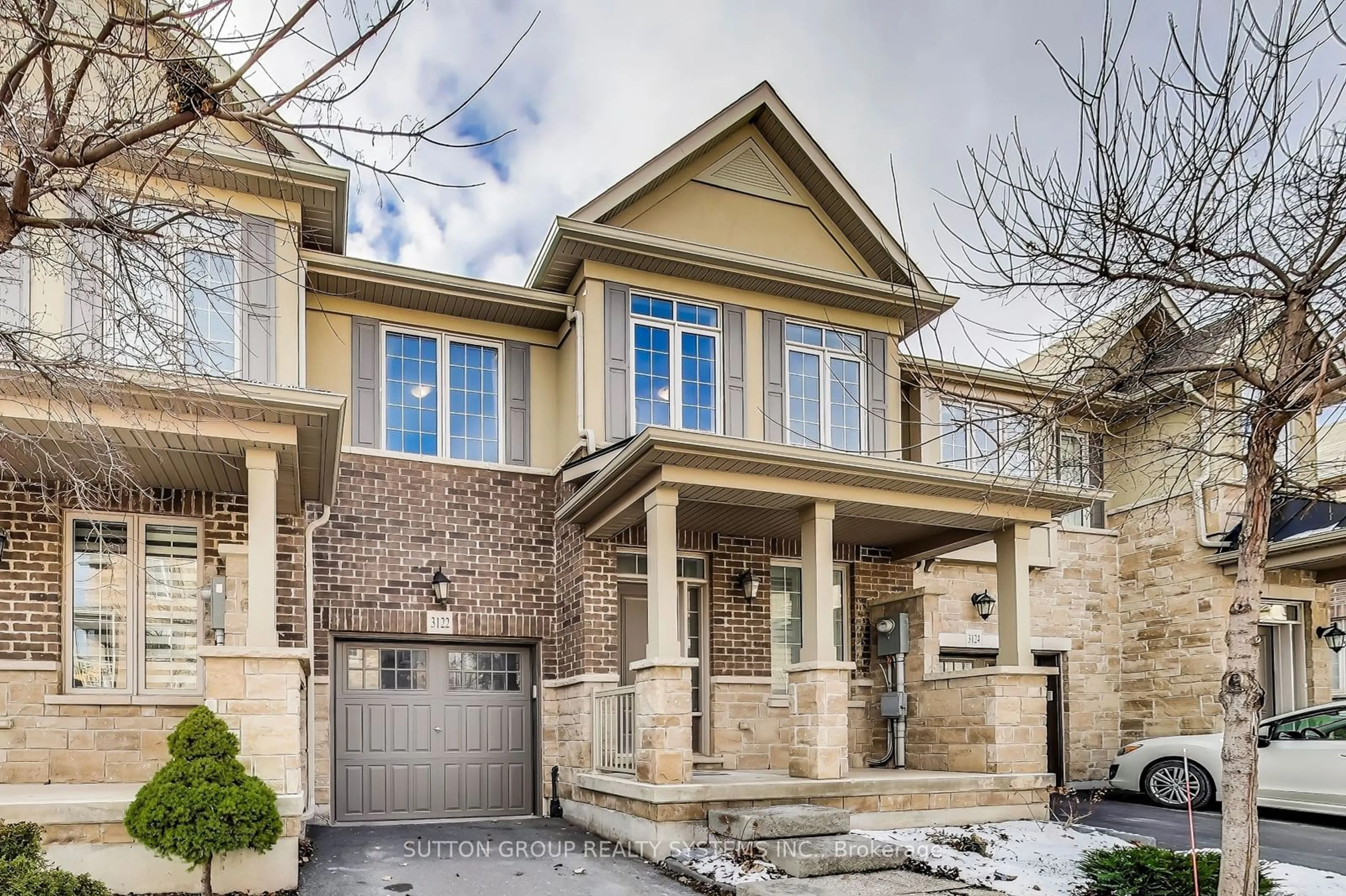 Home with brick exterior material, street for 3122 Blackfriar Common, Oakville Ontario L6H 0P8