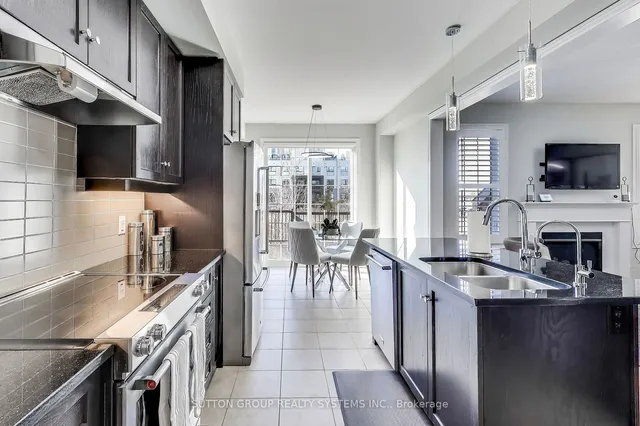 Additional property image - 3122 Blackfriar Common