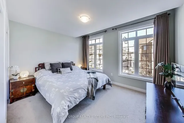 Additional property image - 3122 Blackfriar Common