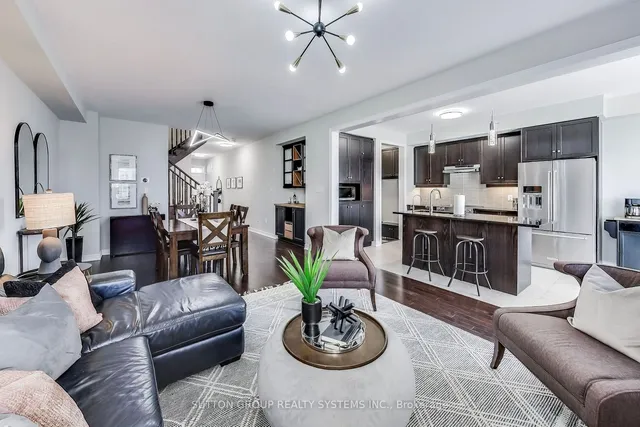Additional property image - 3122 Blackfriar Common