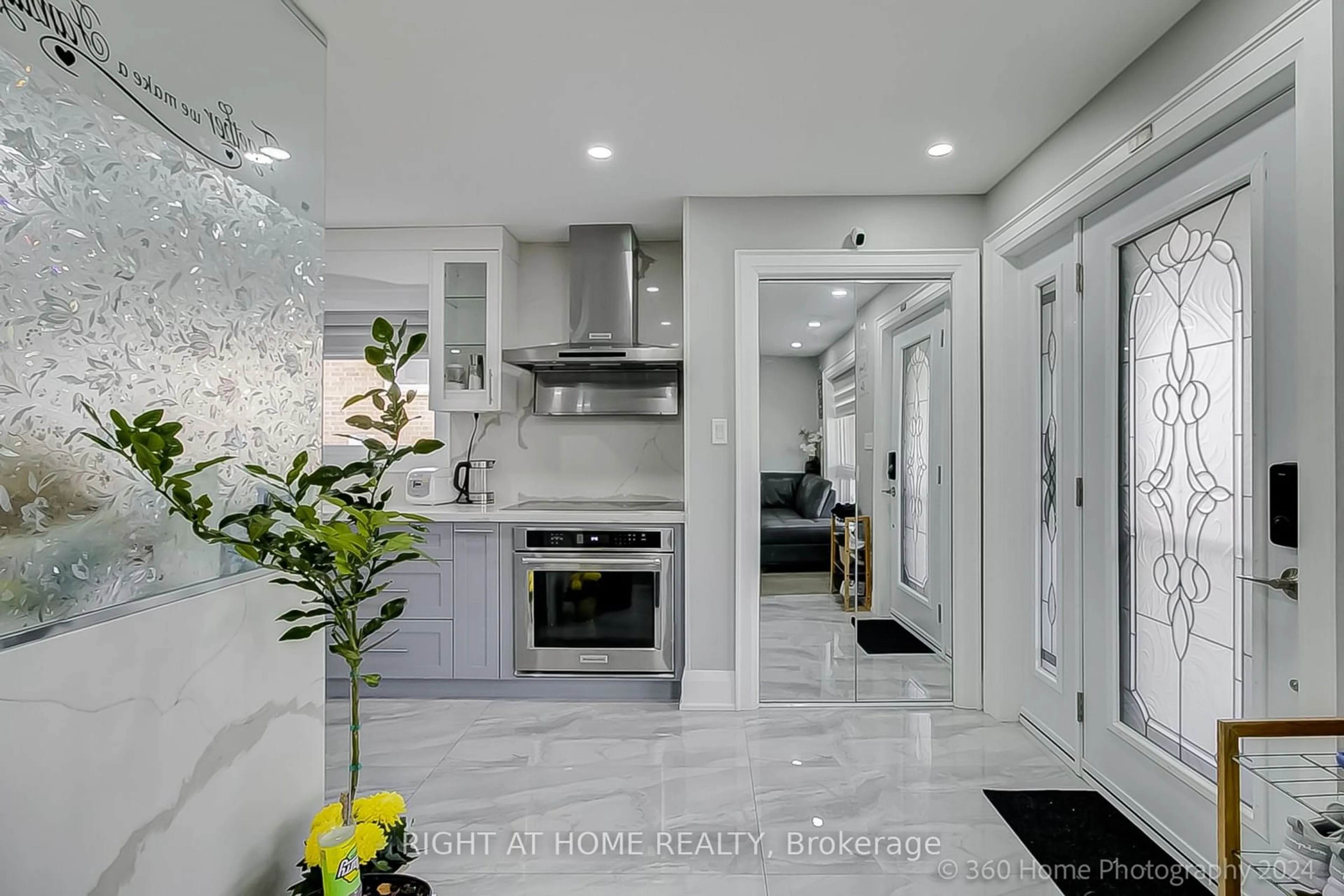 Contemporary kitchen, ceramic/tile floor for 38 Whitbread Cres, Toronto Ontario M3L 2A7