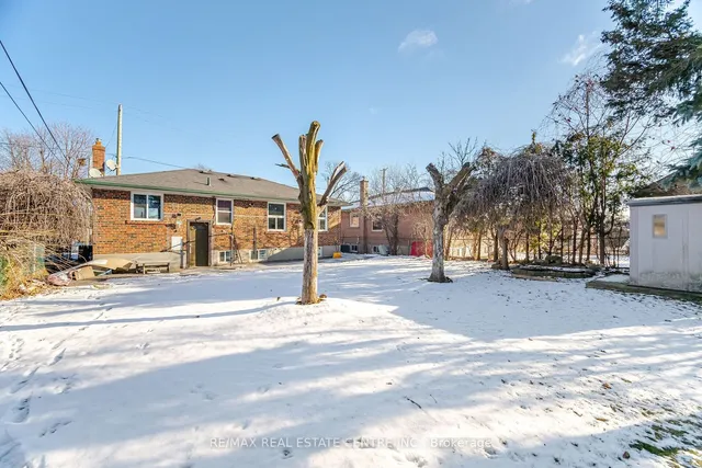 Primary image of 35 Edgemont Dr