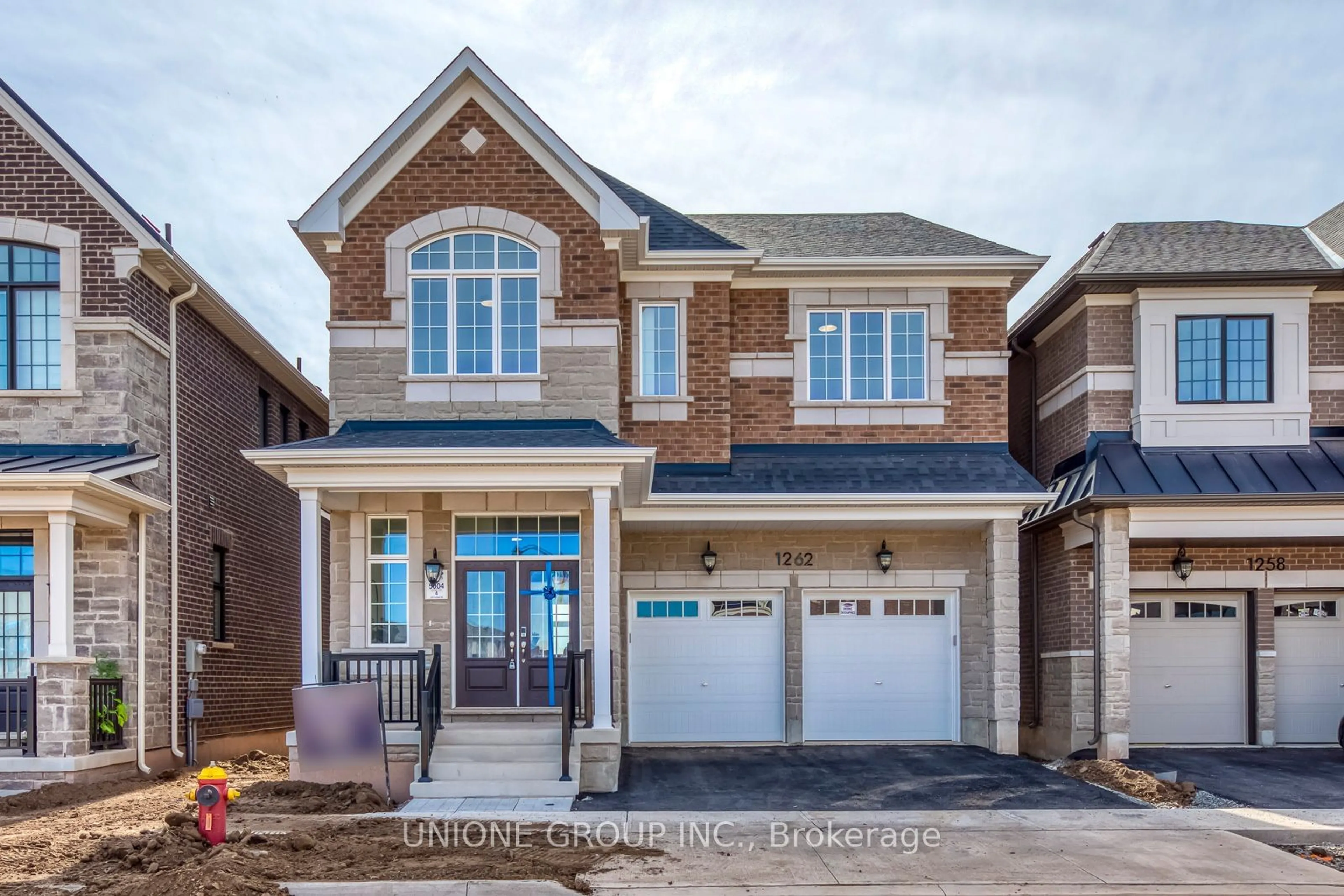 Home with brick exterior material, street for 1262 Courtleigh Tr, Oakville Ontario L6H 7G1