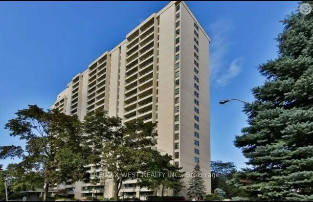 Additional property image - 360 Ridelle Ave Unit 911