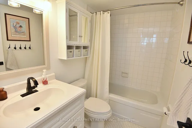 Additional property image - 2055 Upper Middle Rd Unit 1502