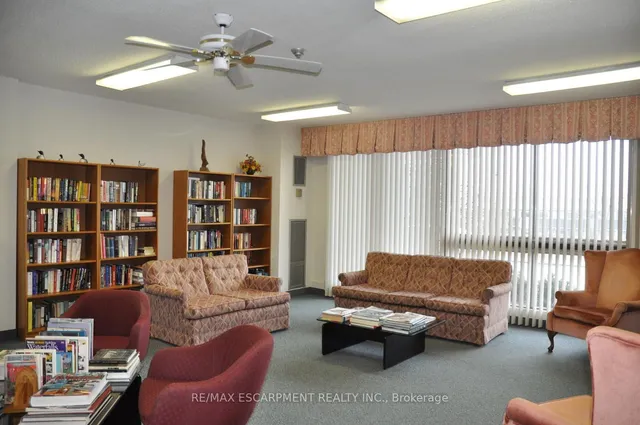 Additional property image - 2055 Upper Middle Rd Unit 1502