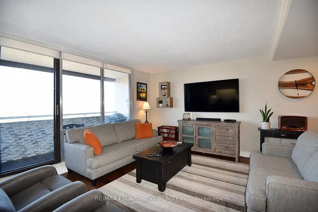 Additional property image - 2055 Upper Middle Rd Unit 1502
