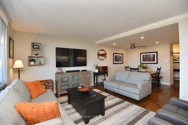 Additional property image - 2055 Upper Middle Rd Unit 1502