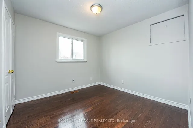 Additional property image - 102 Jade Cres