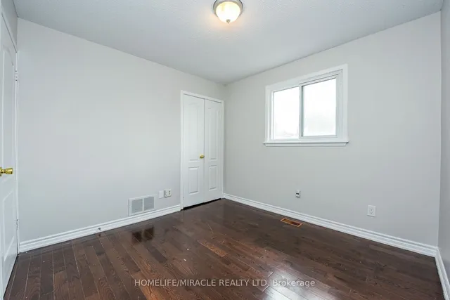 Additional property image - 102 Jade Cres