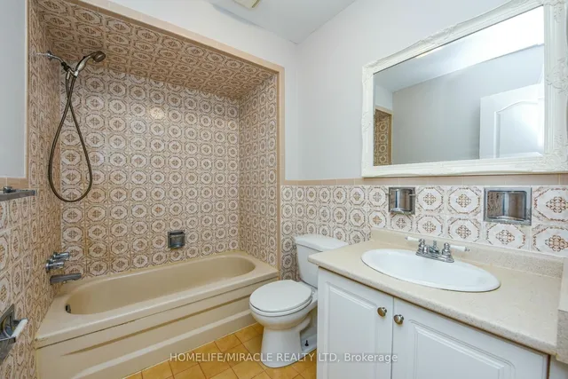 Additional property image - 102 Jade Cres