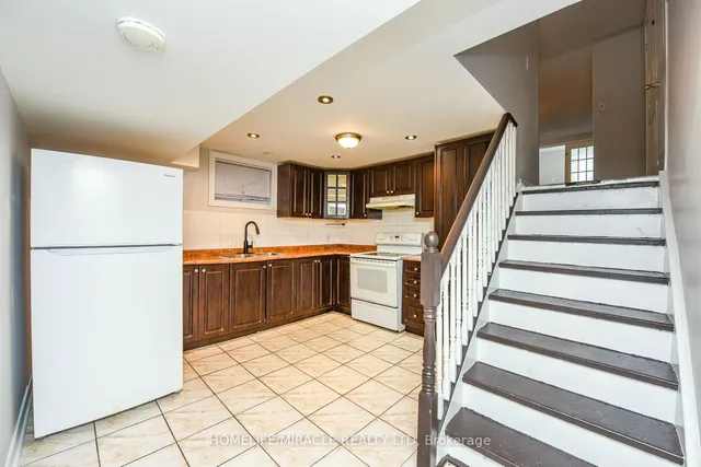 Additional property image - 102 Jade Cres