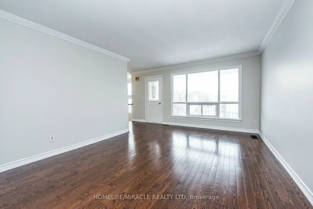 Additional property image - 102 Jade Cres