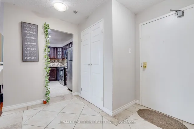 Additional property image - 3695 Kaneff Cres Unit 703