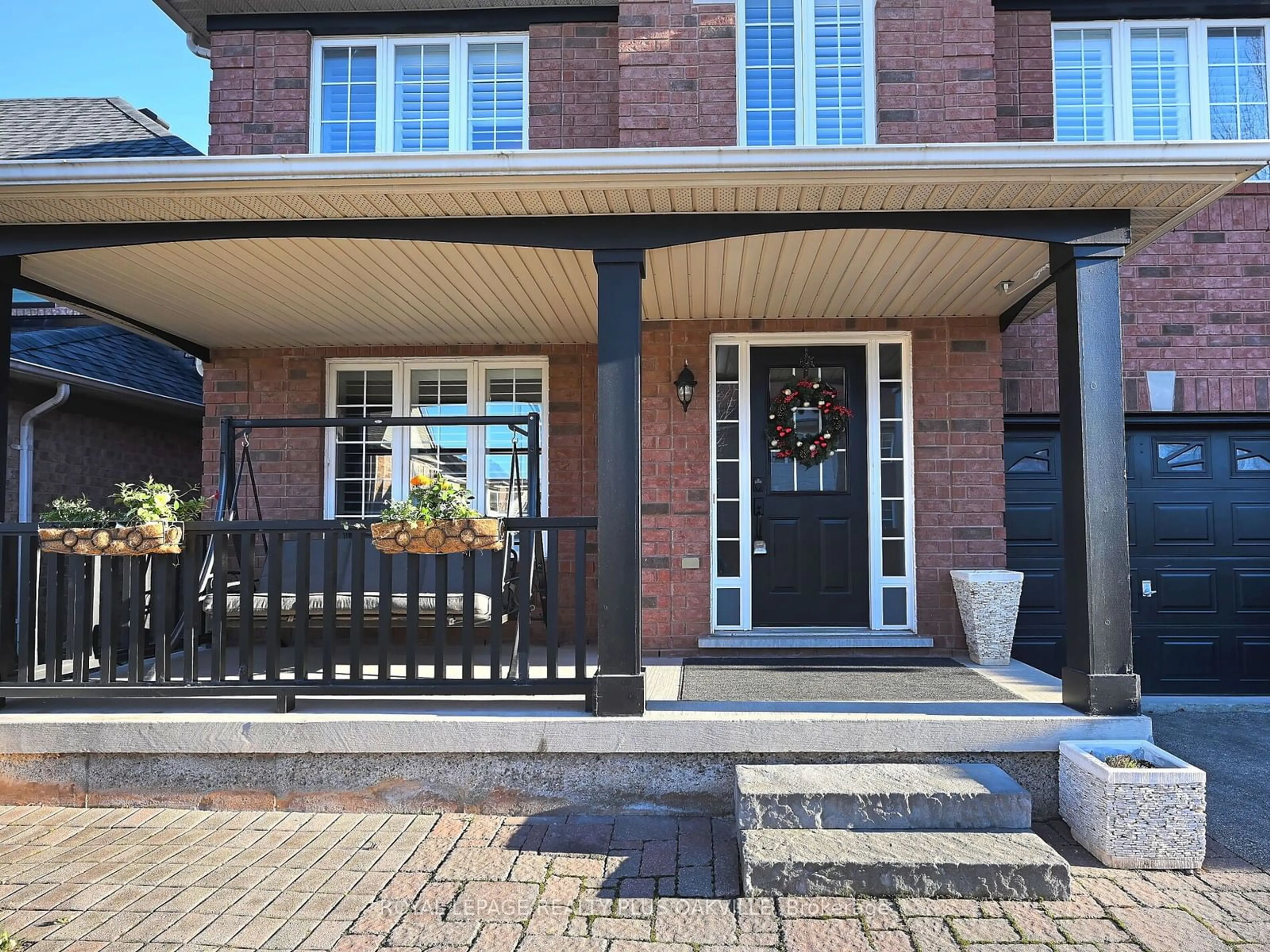 Home with brick exterior material, street for 2554 Dashwood Dr, Oakville Ontario L6M 4C2