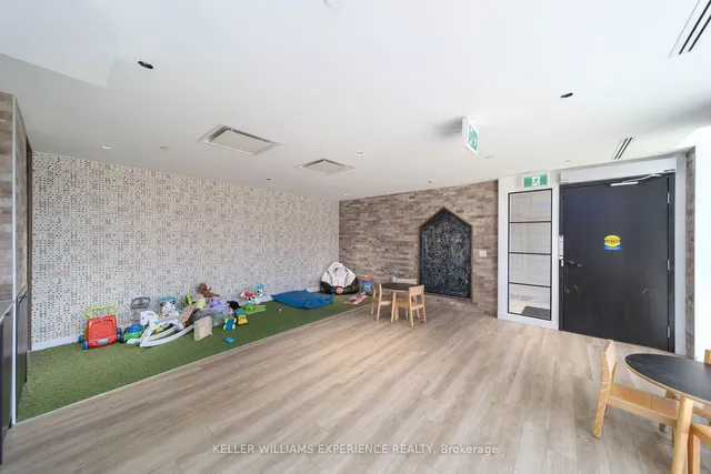 Additional property image - 2300 St Clair Ave Unit 118