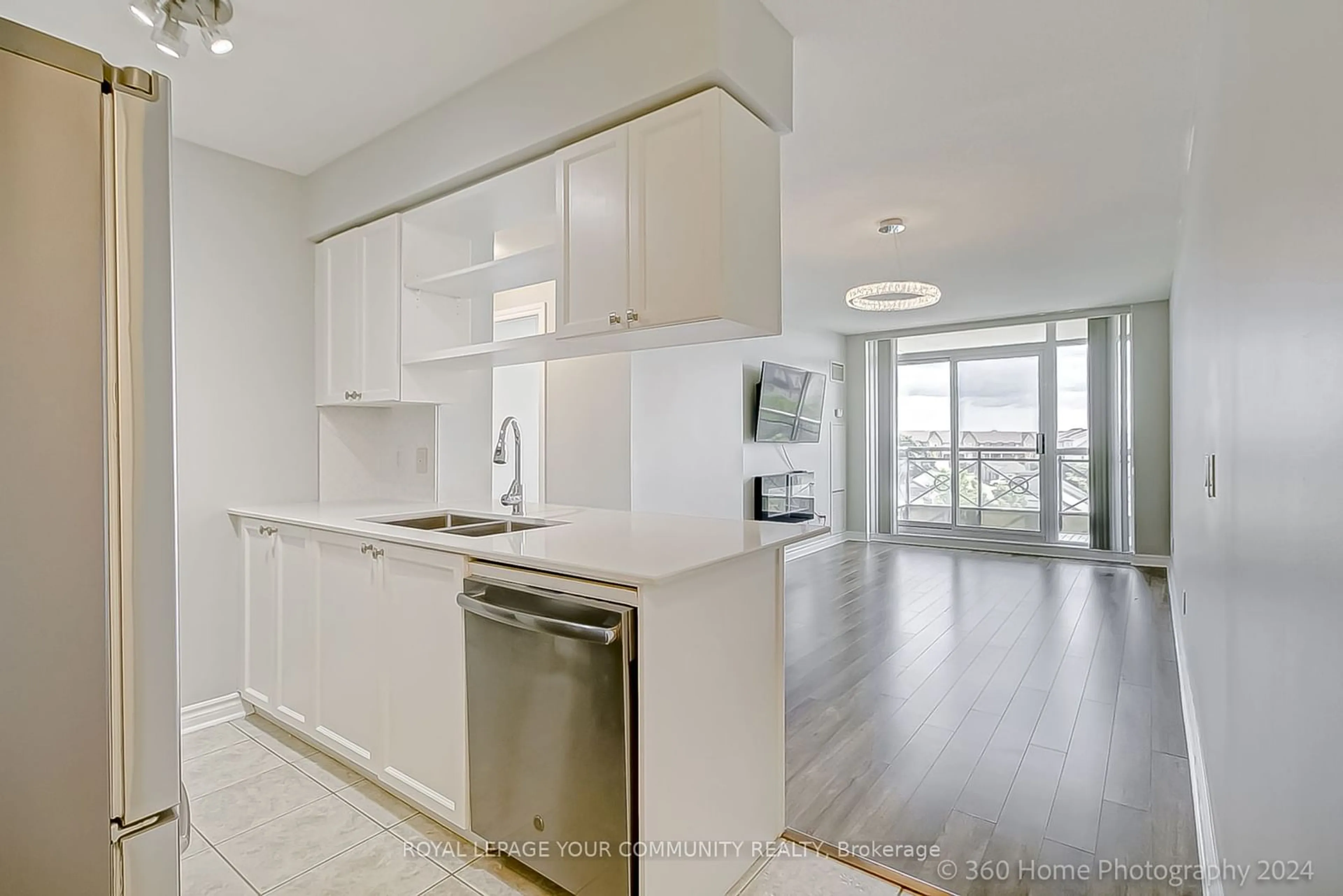 Open concept kitchen, unknown for 2365 Central Park Dr #405, Oakville Ontario L6H 0C7