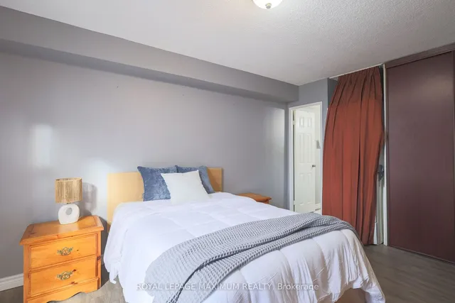 Additional property image - 135 Marlee Ave Unit 501