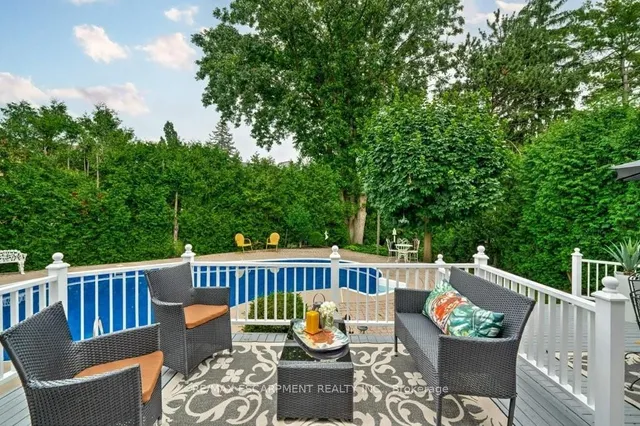 Additional property image - 2182 Maplewood Dr