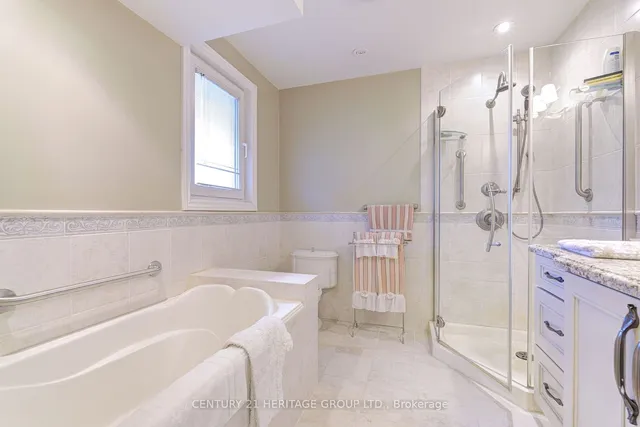 Additional property image - 5 Neiltree Crt