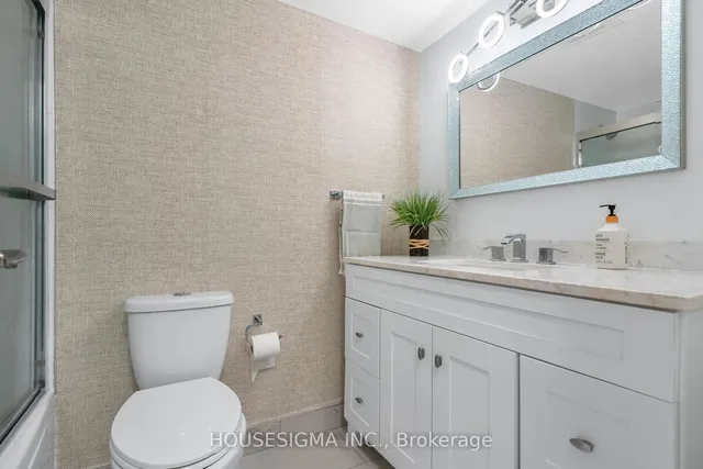 Additional property image - 716 The West Mall Unit 1402