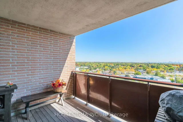 Additional property image - 716 The West Mall Unit 1402