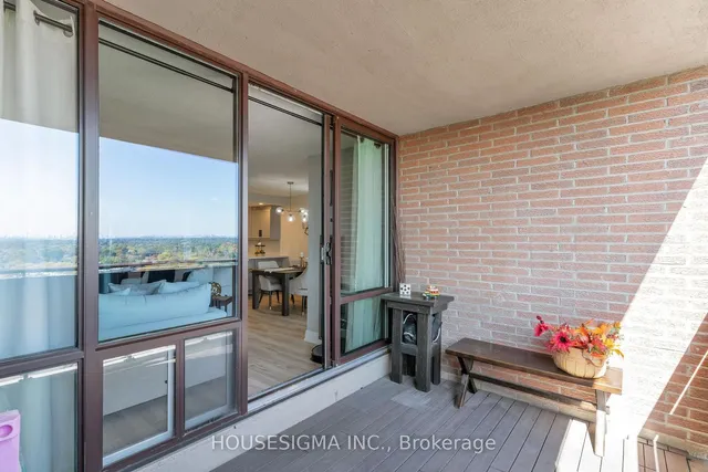 Additional property image - 716 The West Mall Unit 1402