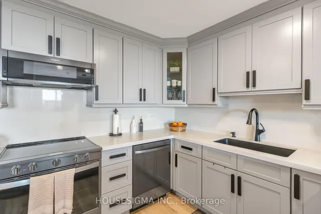 Additional property image - 716 The West Mall Unit 1402