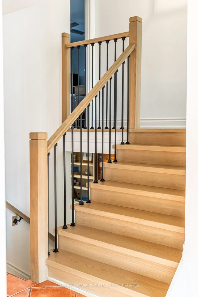 Additional property image - 2014 Cavendish Dr