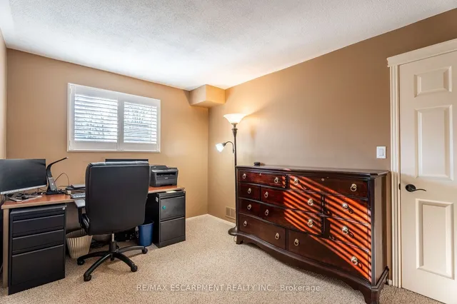 Additional property image - 2014 Cavendish Dr