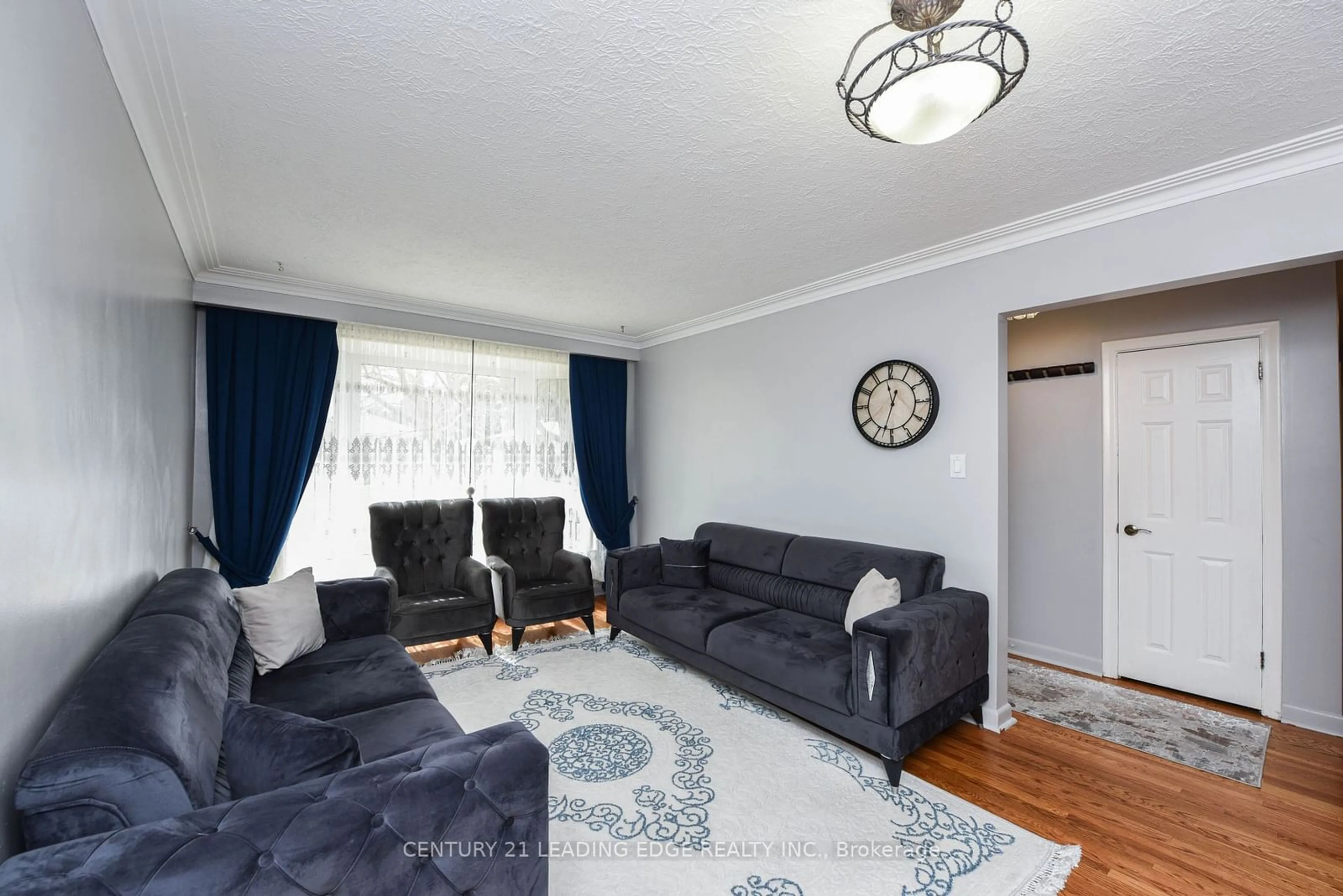 Living room with furniture, unknown for 34 Paragon Rd, Toronto Ontario M9R 1J8