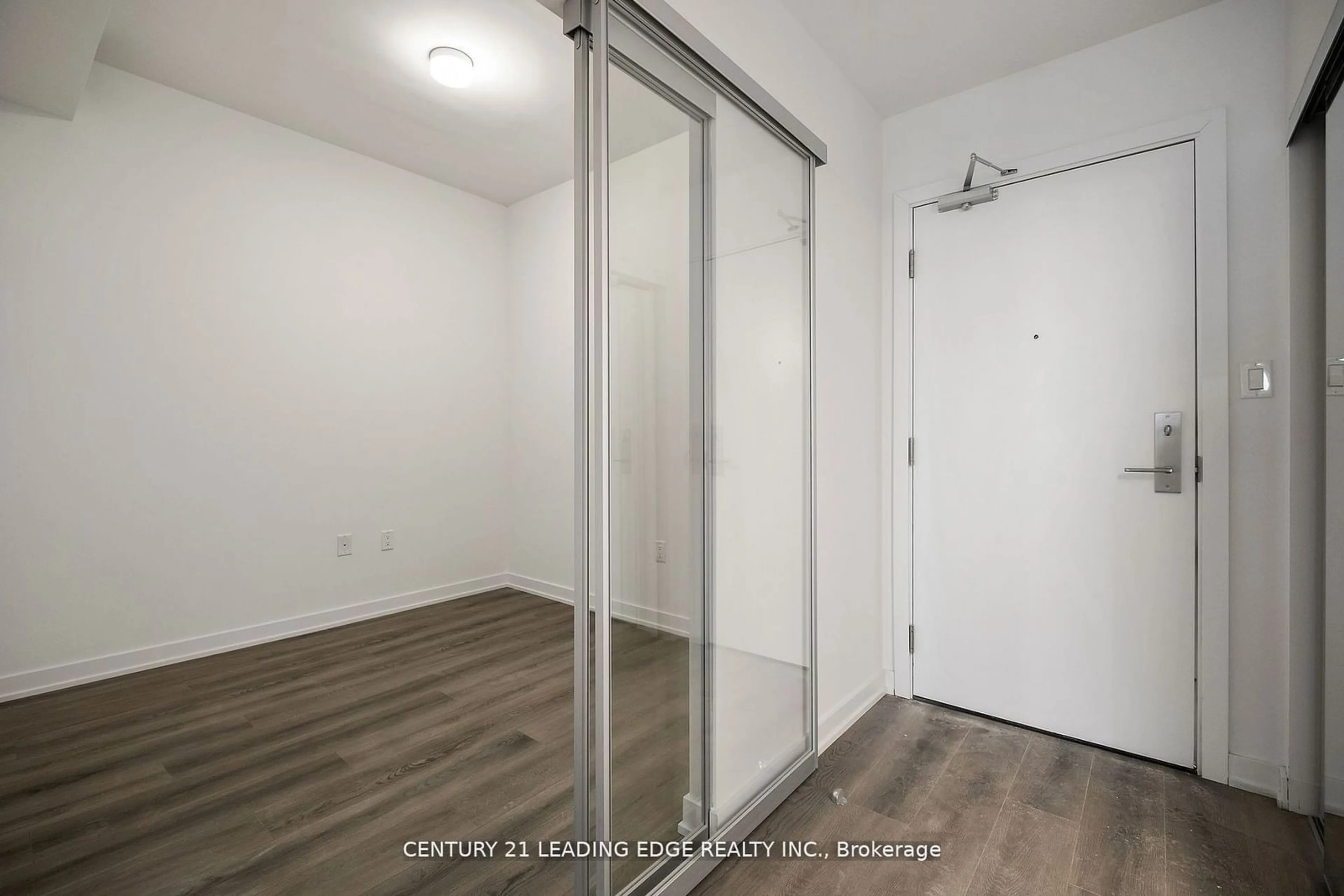 A pic of a room for 2433 Dufferin St #503, Toronto Ontario M6E 0B4