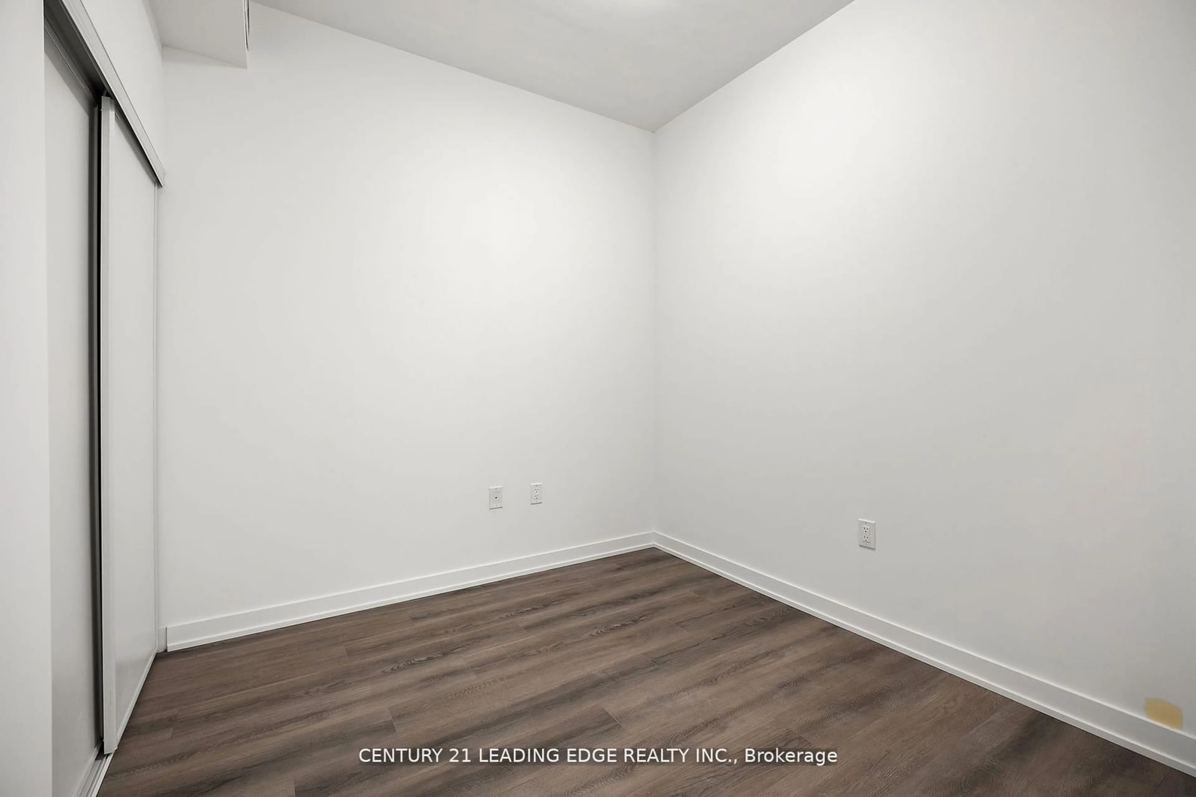 A pic of a room for 2433 Dufferin St #503, Toronto Ontario M6E 0B4