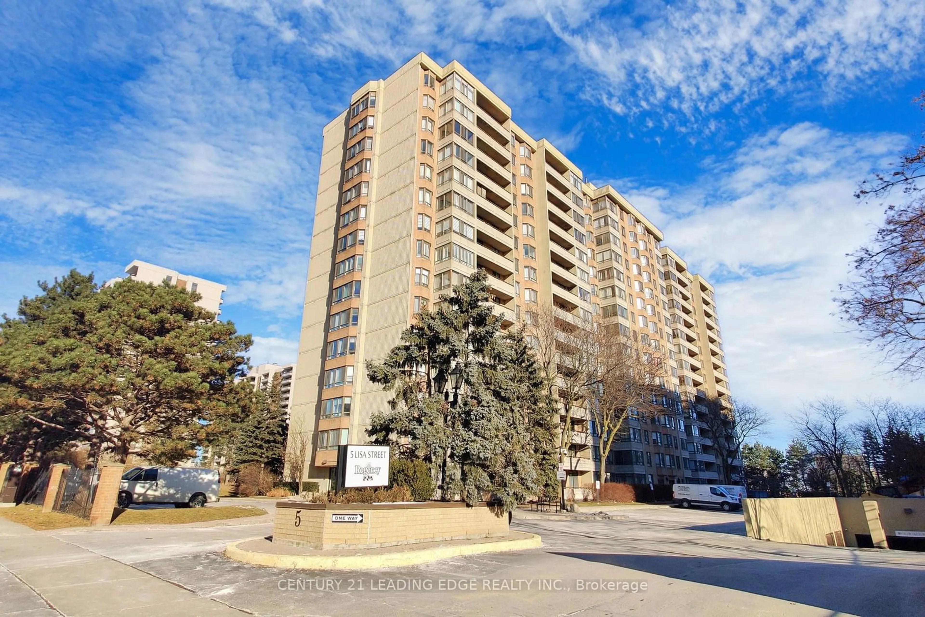 A pic from outside/outdoor area/front of a property/back of a property/a pic from drone, unknown for 5 Lisa St #401, Brampton Ontario L6T 4T4