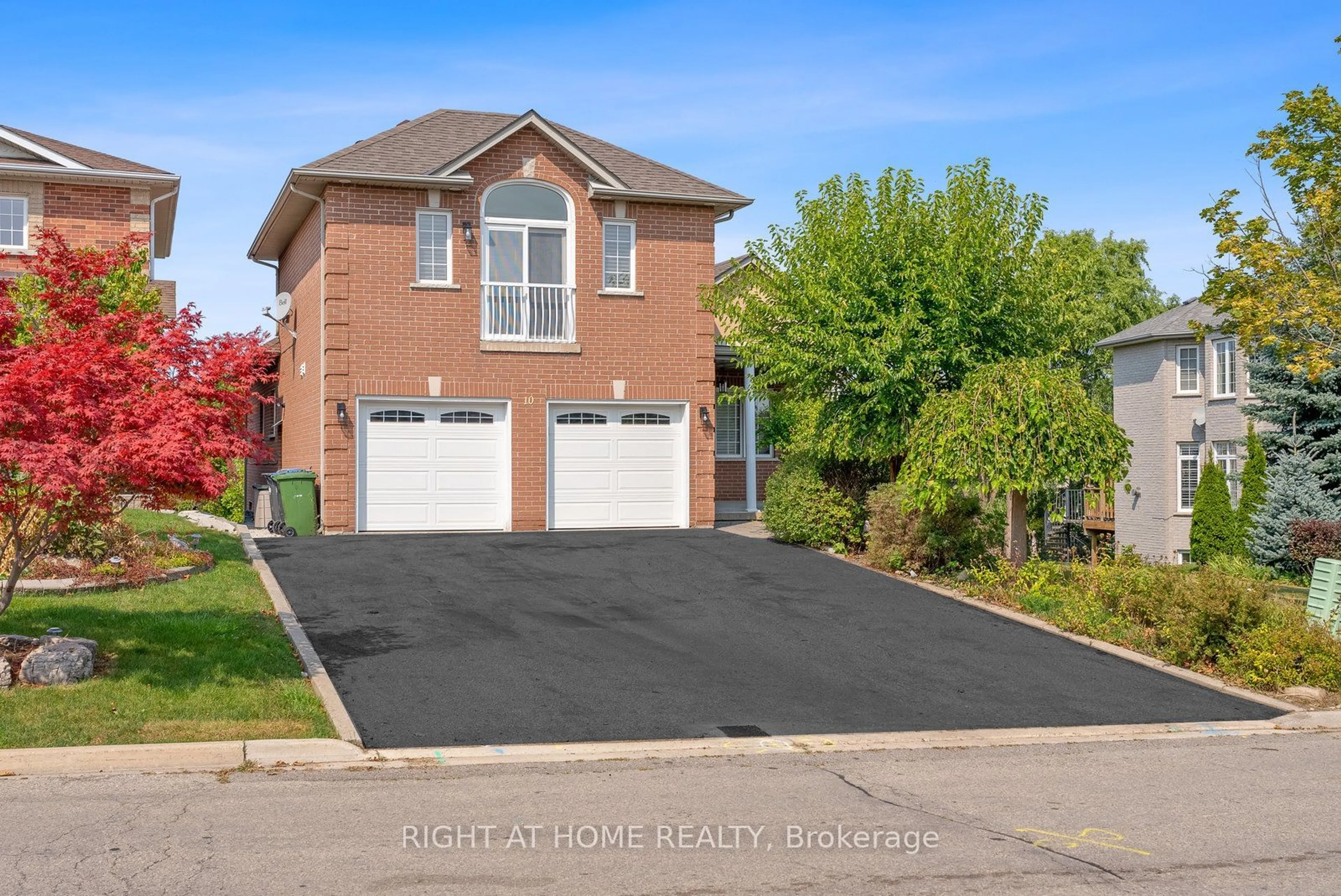 Home with brick exterior material, street for 10 RIVERWOOD Terr, Caledon Ontario L7E 1S1