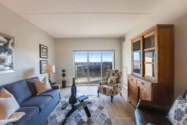 Additional property image - 2075 AMHERST HEIGHTS Dr Unit 402