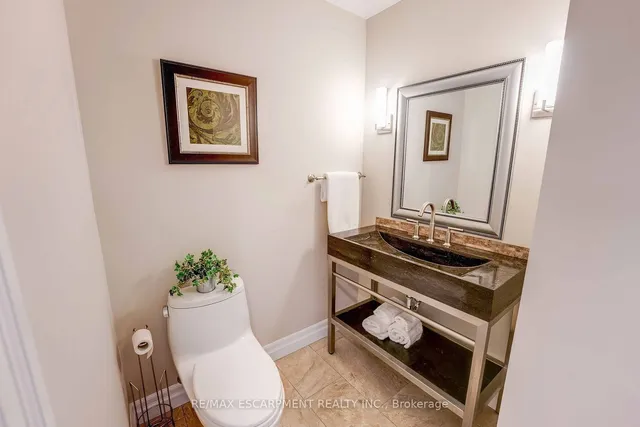 Additional property image - 2075 AMHERST HEIGHTS Dr Unit 402