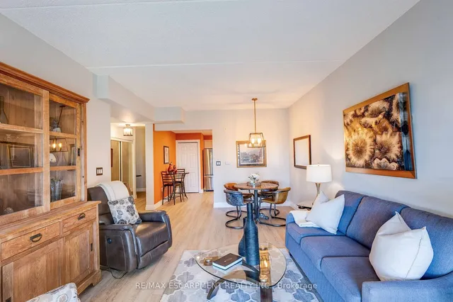 Additional property image - 2075 AMHERST HEIGHTS Dr Unit 402