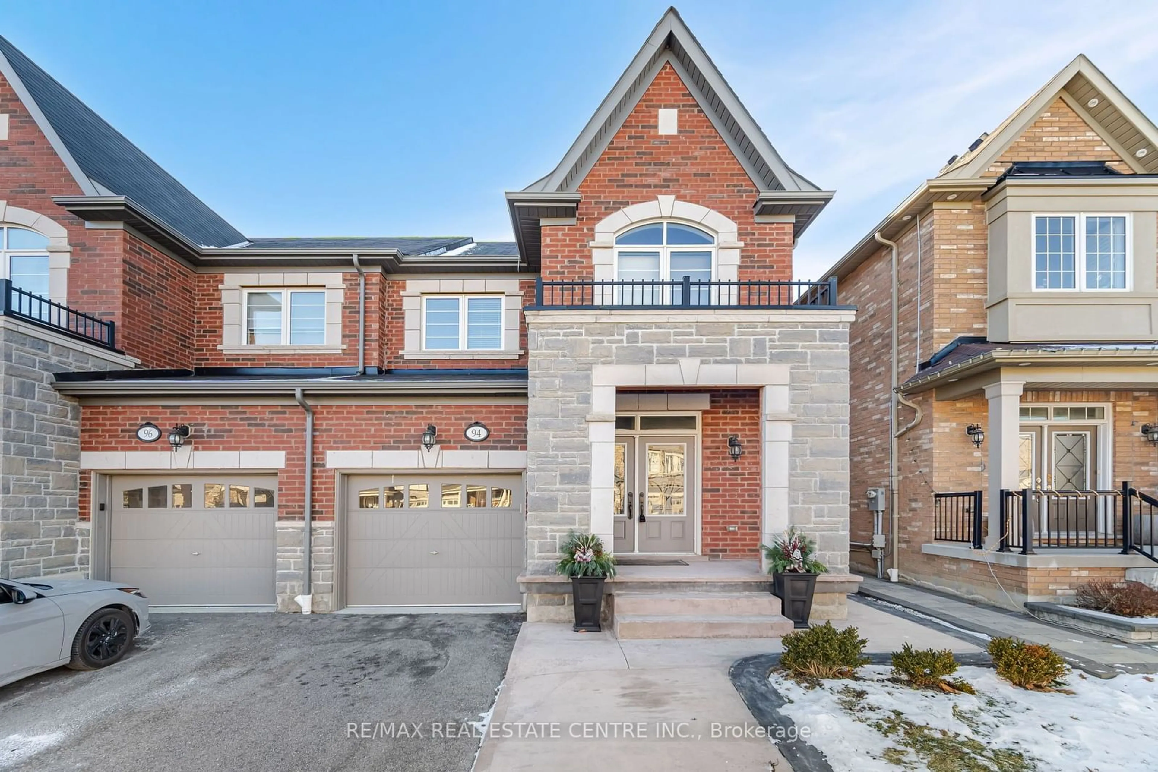 Home with brick exterior material, street for 94 Little Britain Cres, Brampton Ontario L6Y 0C3